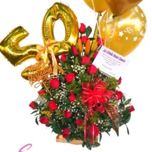 Arreglo de Rosas Celebración Dorada